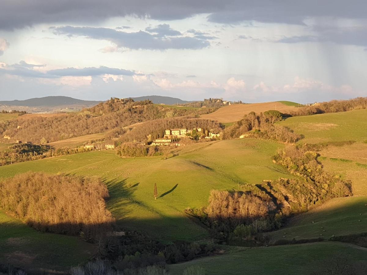 Agriturismo S. Eurosia Montalcino Luaran gambar