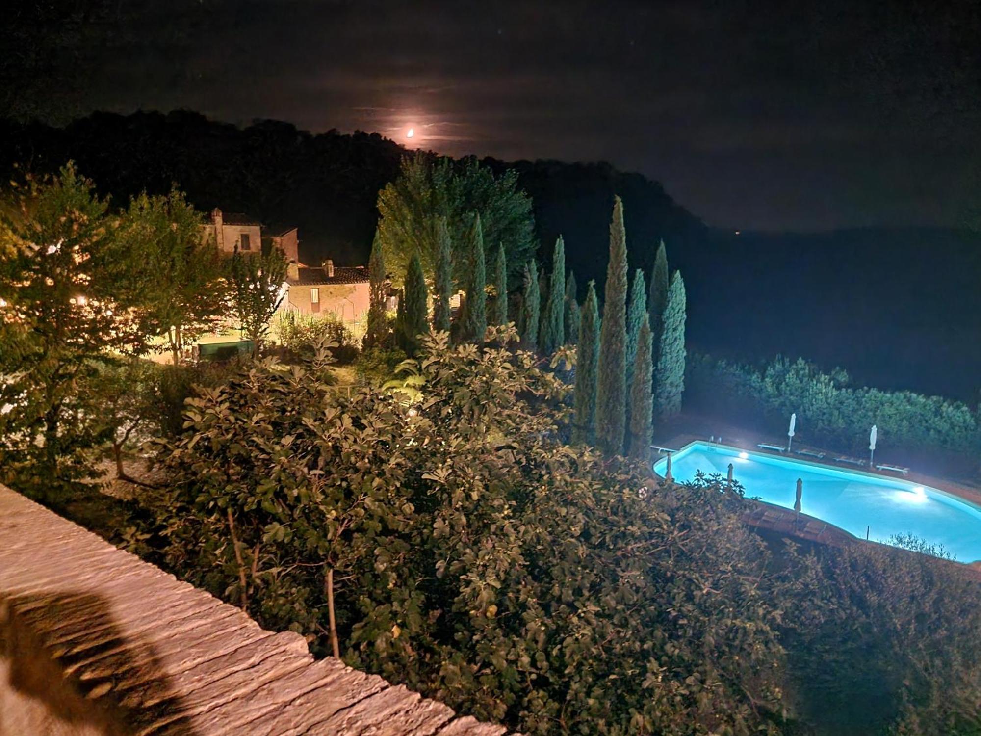 Agriturismo S. Eurosia Montalcino Luaran gambar