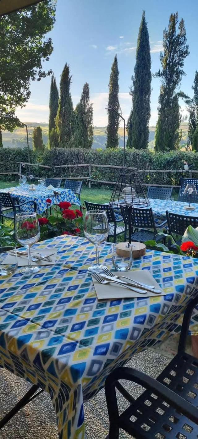 Agriturismo S. Eurosia Montalcino Luaran gambar